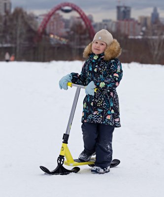 БЕЗ УПАКОВКИ Снегокат трюковый Prima БЕЗ УПАКОВКИ Снегокат трюковый Prima